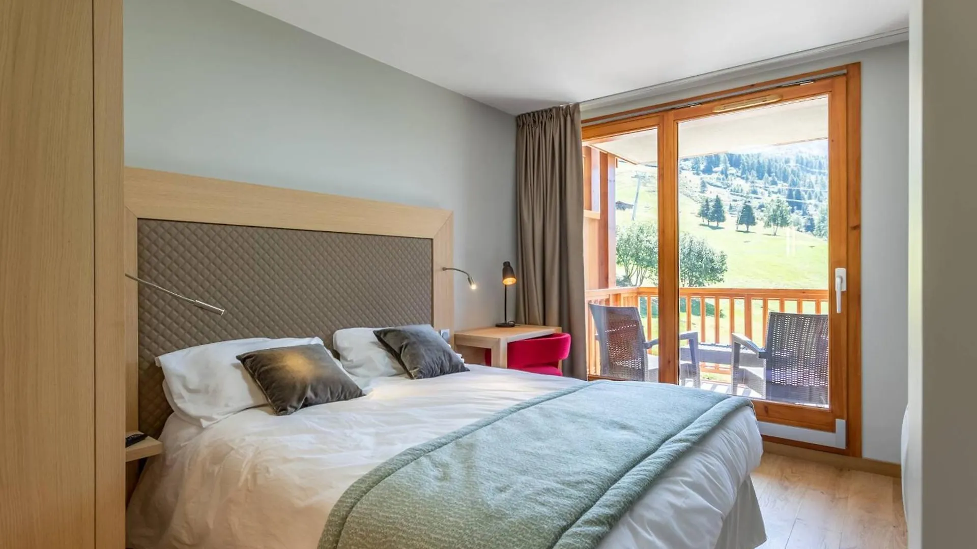Duplex Moderne 3 Chambres - Balcon, Piscine, Spa, Ski Aux Pieds - Fr-1-352-57 Les Arcs  France