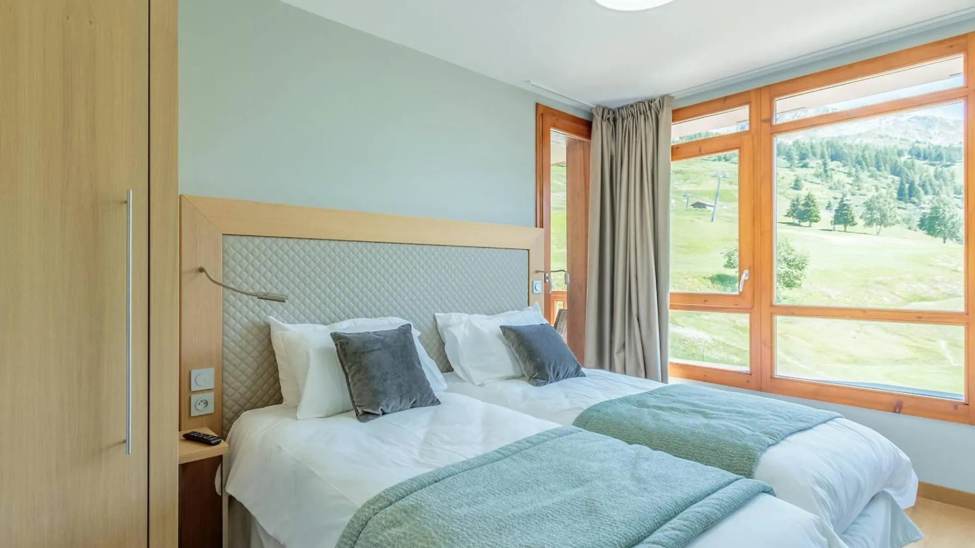 Duplex Moderne 3 Chambres - Balcon, Piscine, Spa, Ski Aux Pieds - Fr-1-352-57 Les Arcs