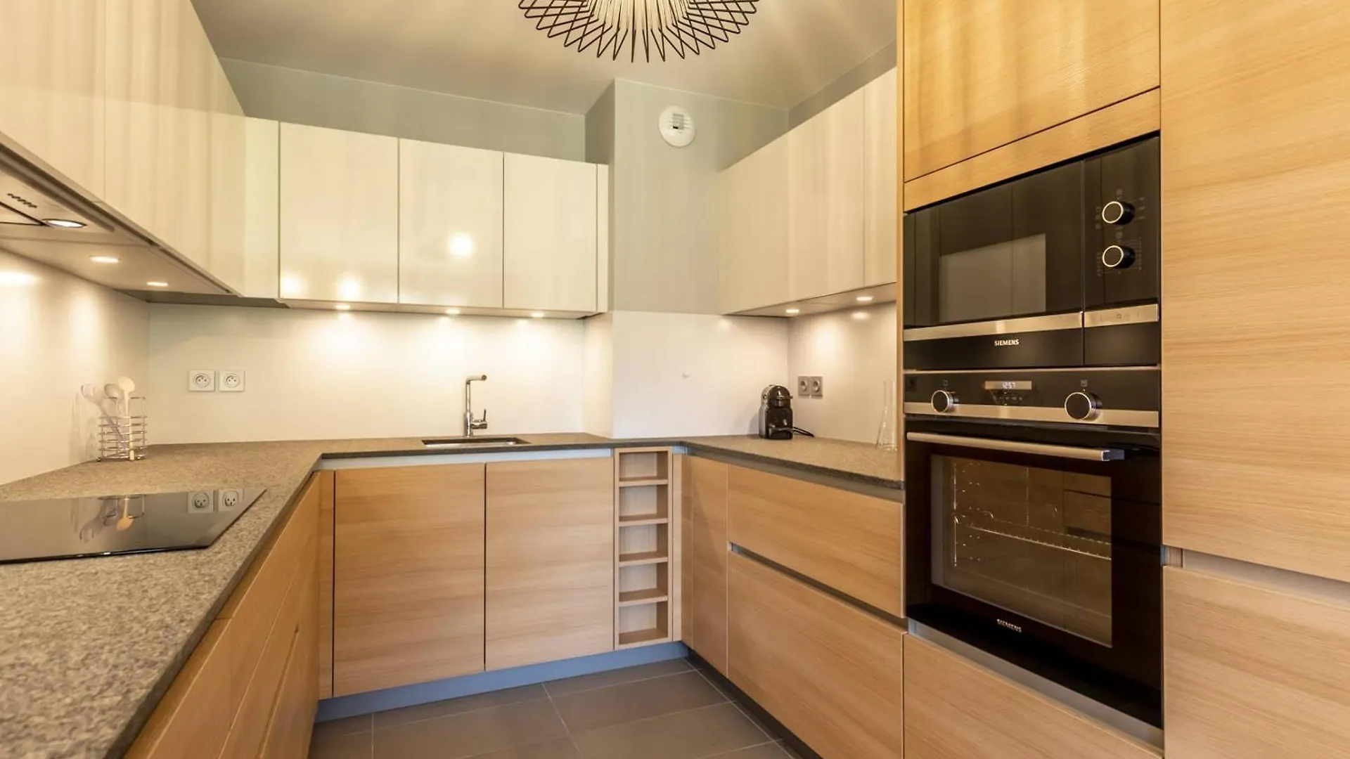 Apartment Duplex Moderne 3 Chambres - Balcon, Piscine, Spa, Ski Aux Pieds - Fr-1-352-57 Les Arcs